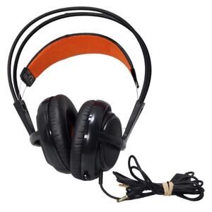 SteelSeries Siberia 200 Over Ear Full-Size Wired Gaming Headset TESTED